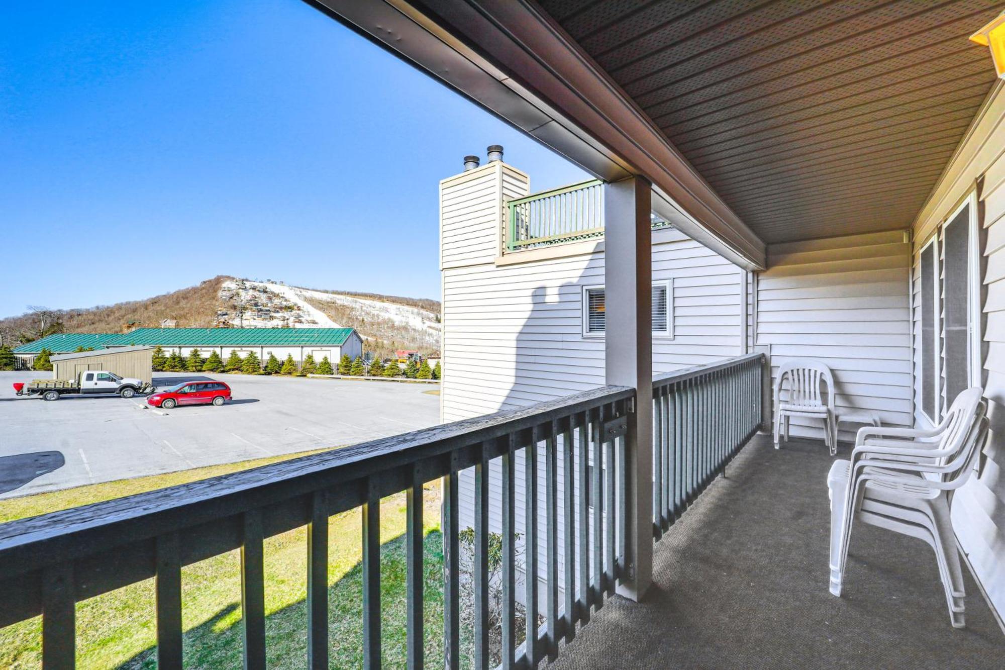 Beech Mountain Condo Near Hiking And Mountain Biking Екстериор снимка